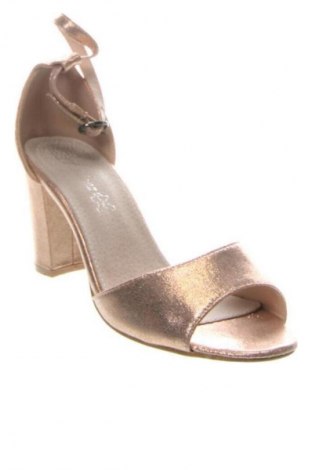 Σανδάλια Tendenz, Μέγεθος 38, Χρώμα Χρυσαφί, Τιμή 24,99 €