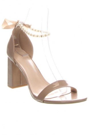 Σανδάλια Unbranded, Μέγεθος 41, Χρώμα  Μπέζ, Τιμή 32,99 €