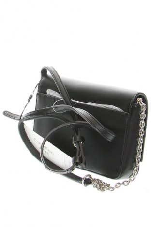Dámska kabelka  Calvin Klein Jeans, Farba Čierna, Cena  107,95 €