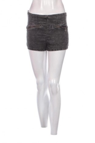 Дамски къс панталон Bershka, Размер M, Цвят Черен, Цена 3,57 €