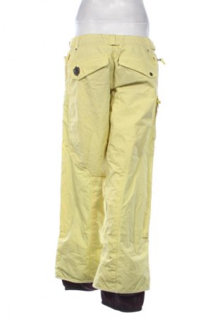 Дамски панталон за зимни спортове Unbranded, Размер M, Цвят Жълт, Цена 13,80 €