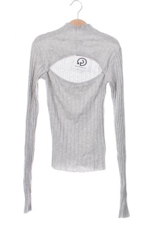 Дамски пуловер H&M Divided, Размер XS, Цвят Сив, Цена 7,66 €