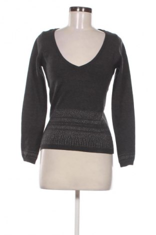 Damski sweter United Colors Of Benetton, Rozmiar S, Kolor Szary, Cena 33,99 zł