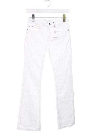 Kinderjeans Calvin Klein Jeans, Größe 10-11y/ 146-152 cm, Farbe Weiß, Preis 55,99 €, #130564949