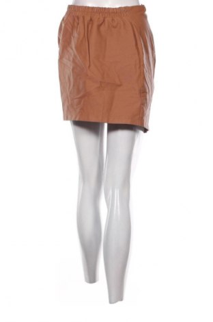 Пола Unbranded, Размер S, Цвят Бежов, Цена 2,04 €