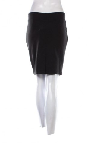 Пола Unbranded, Размер S, Цвят Черен, Цена 2,04 €