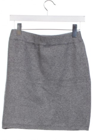 Пола Unbranded, Размер XS, Цвят Сив, Цена 4,09 €