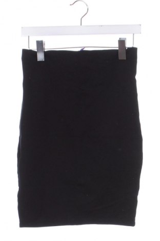 Пола Unbranded, Размер XS, Цвят Черен, Цена 2,04 €