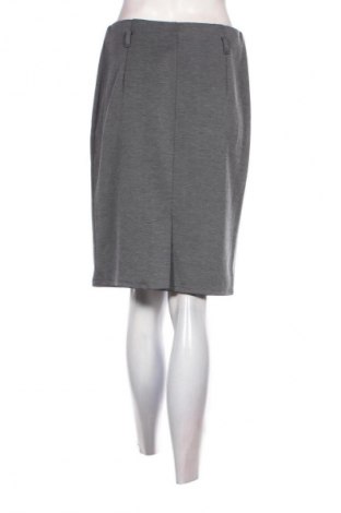 Пола Unbranded, Размер M, Цвят Сив, Цена 2,04 €