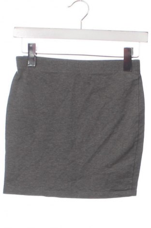 Пола Fb Sister, Размер XS, Цвят Сив, Цена 2,04 €