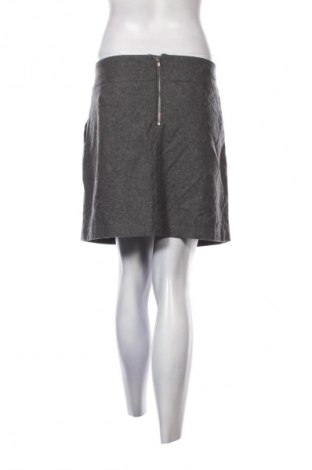 Пола H&M, Размер XL, Цвят Сив, Цена 2,04 €