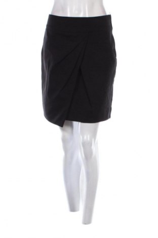 Пола H&M, Размер S, Цвят Черен, Цена 2,04 €