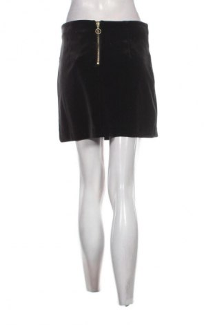 Пола H&M, Размер S, Цвят Черен, Цена 2,04 €