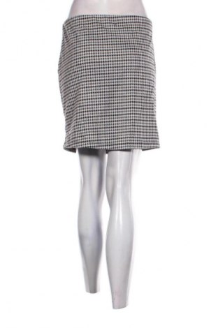 Пола LCW, Размер M, Цвят Многоцветен, Цена 2,04 €