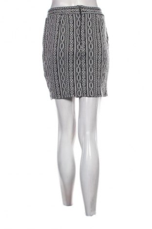 Пола Megz, Размер S, Цвят Многоцветен, Цена 2,04 €