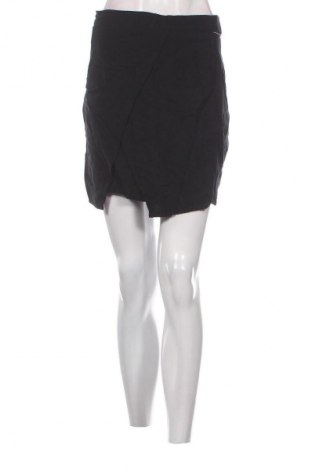 Пола Pimkie, Размер M, Цвят Черен, Цена 2,04 €