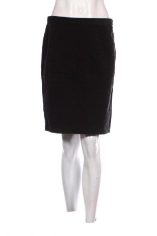 Пола United Colors Of Benetton, Размер M, Цвят Черен, Цена 2,04 €