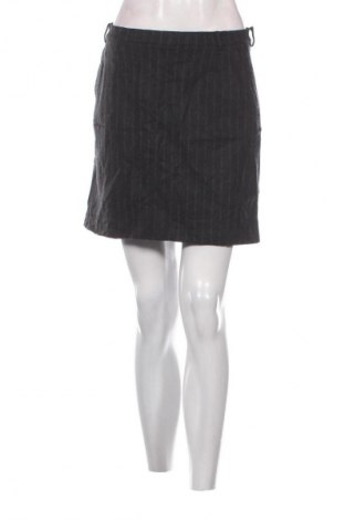 Пола Vanilia, Размер M, Цвят Черен, Цена 2,04 €