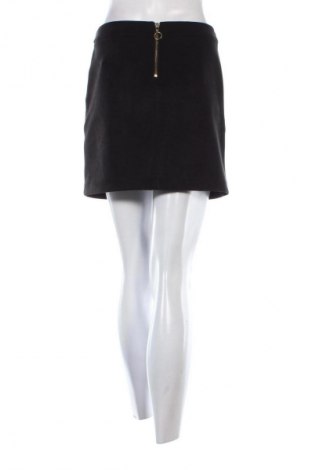 Пола Vero Moda, Размер S, Цвят Черен, Цена 2,04 €