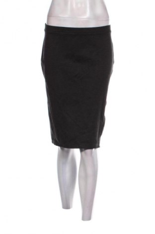 Пола Yessica, Размер S, Цвят Черен, Цена 2,04 €