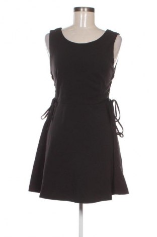 Рокля Forever 21, Размер M, Цвят Черен, Цена 3,06 €