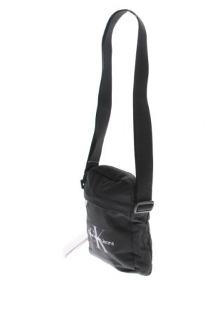 Geantă Calvin Klein Jeans, Culoare Negru, Preț 130,99 Lei
