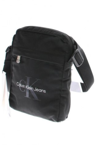 Tasche Calvin Klein Jeans, Farbe Schwarz, Preis € 35,99