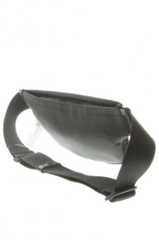 Ledvinka  Calvin Klein, Barva Černá, Cena  1 929,00 Kč