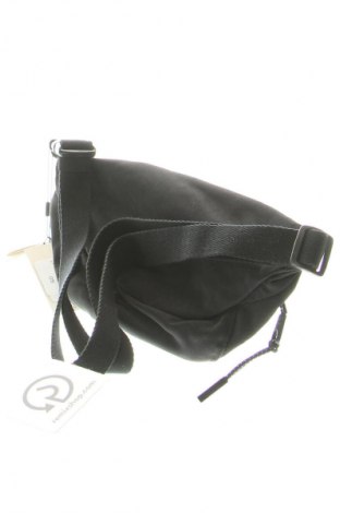 Ledvinka  Calvin Klein, Barva Černá, Cena  1 179,00 Kč