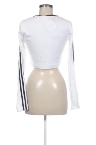 Дамска блуза Adidas Originals, Размер L, Цвят Многоцветен, Цена 15,33 €