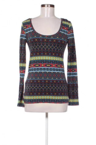 Γυναικεία μπλούζα Ajc, Μέγεθος S, Χρώμα Πολύχρωμο, Τιμή 3,99 €