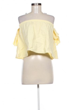 Дамска блуза Bershka, Размер S, Цвят Жълт, Цена 6,57 €