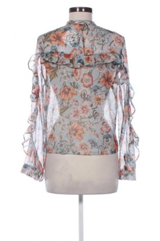 Γυναικεία μπλούζα Bershka, Μέγεθος S, Χρώμα Πολύχρωμο, Τιμή 14,61 €