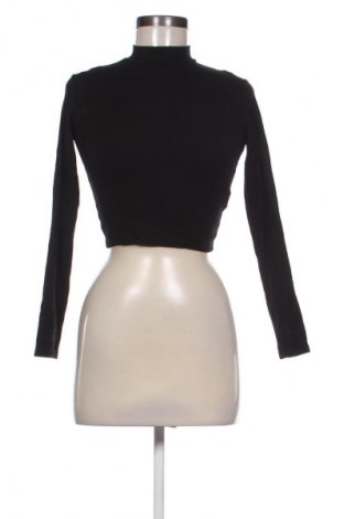 Дамска блуза Bershka, Размер S, Цвят Черен, Цена 4,60 €