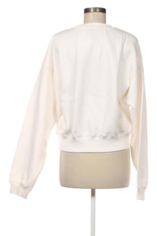 Дамска блуза Bershka, Размер M, Цвят Бял, Цена 11,24 €