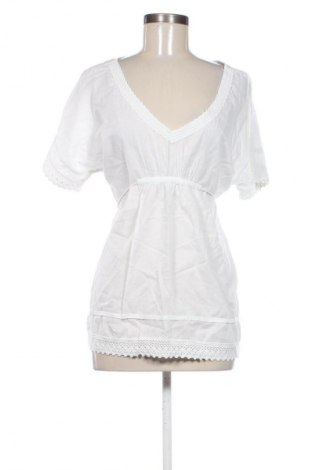 Dámská halenka Bershka, Velikost M, Barva Bílá, Cena  269,00 Kč