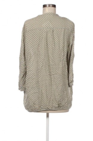 Дамска блуза Cartoon, Размер L, Цвят Многоцветен, Цена 2,04 €