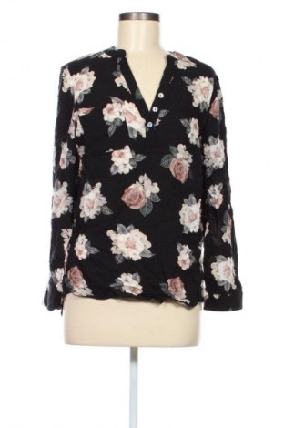 Дамска блуза Colloseum, Размер XS, Цвят Многоцветен, Цена 2,04 €