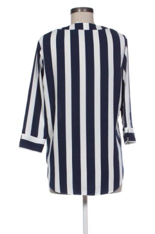 Bluzka damska F&F, Rozmiar M, Kolor Kolorowy, Cena 10,99 zł