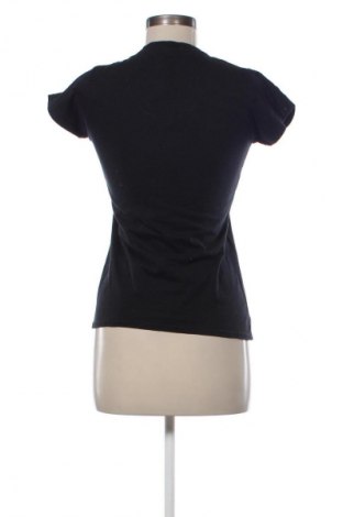 Дамска блуза Gildan, Размер M, Цвят Многоцветен, Цена 2,04 €