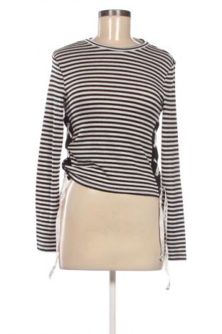 Дамска блуза H&M Divided, Размер S, Цвят Многоцветен, Цена 2,04 €