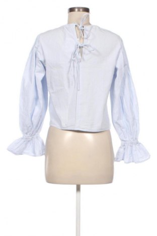 Дамска блуза H&M Divided, Размер S, Цвят Многоцветен, Цена 10,34 €