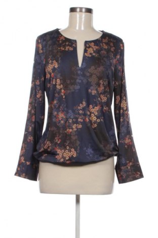 Дамска блуза K design, Размер S, Цвят Многоцветен, Цена 2,04 €