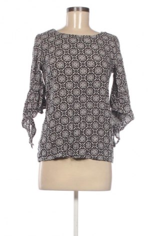 Bluză de femei Liz Devy, Mărime M, Culoare Multicolor, Preț 16,99 Lei