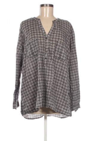 Дамска блуза Maxi Blue, Размер XXL, Цвят Многоцветен, Цена 3,57 €