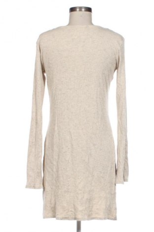 Дамска блуза Pull&Bear, Размер M, Цвят Бежов, Цена 10,00 €