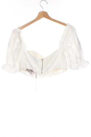 Дамска блуза Pretty Little Thing, Размер M, Цвят Бял, Цена 11,24 €
