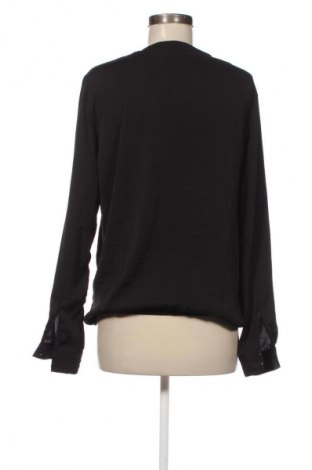 Дамска блуза Unbranded, Размер M, Цвят Черен, Цена 2,04 €