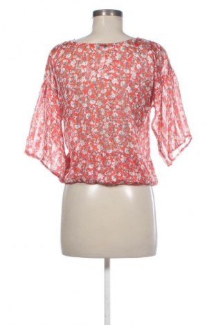 Дамска блуза Unbranded, Размер S, Цвят Многоцветен, Цена 7,15 €