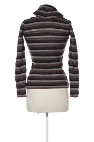 Дамска блуза Unbranded, Размер XS, Цвят Многоцветен, Цена 2,04 €